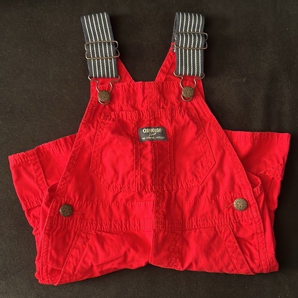 Oshkosh B’gosh Toddler Boys Shortalls size 3T color Red. - Picture 7 of 7